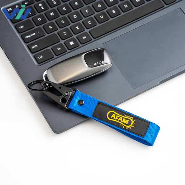 Embroidered Polyester Eagle Claw Buckle Carabiner Keychain - 图片 3