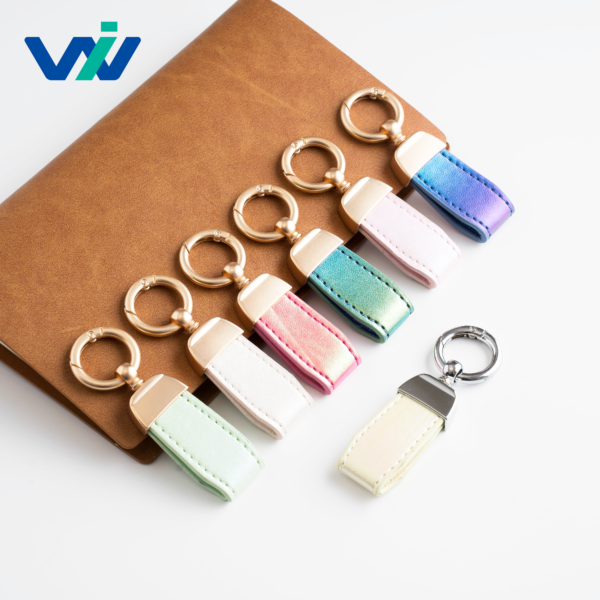 Minimalist French Style Lambskin Texture Laser Keychain