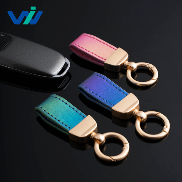 Minimalist French Style Lambskin Texture Laser Keychain - 图片 5